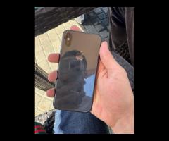 Apple iPhone X 75% Pil